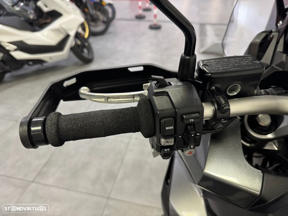 Honda X-ADV 750 - 7