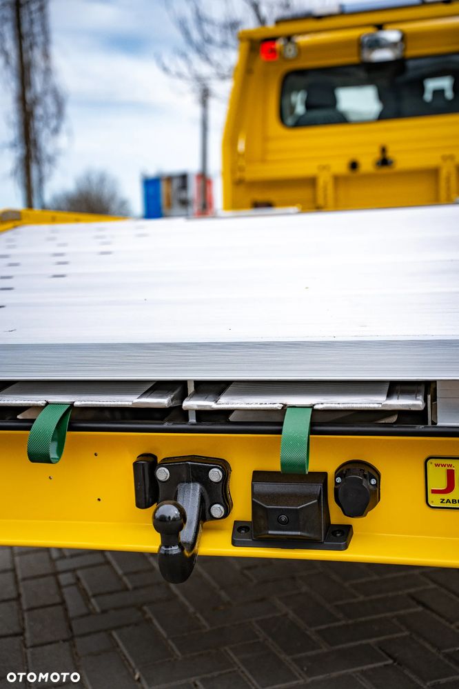 Toyota Proacemax - 35