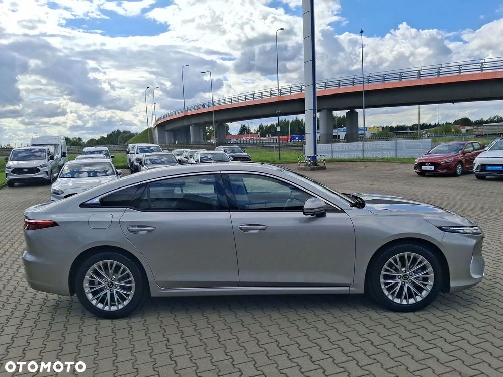 Bestune B70 - 16