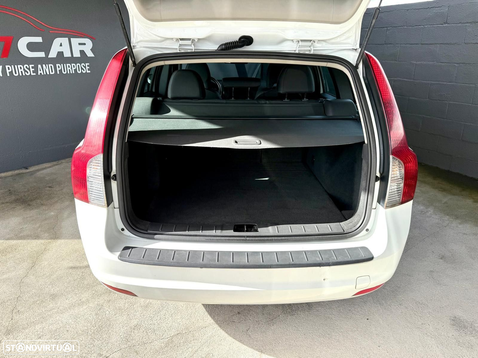 Volvo V50 1.6 D Momentum - 8