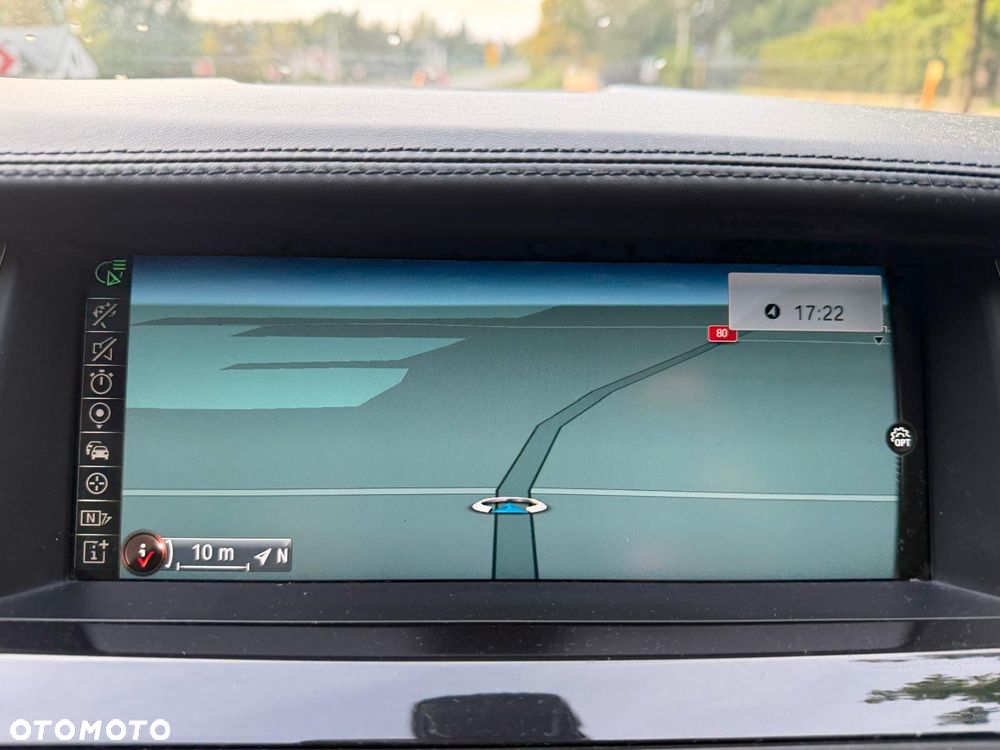 BMW Seria 5 525d xDrive Luxury Line - 16