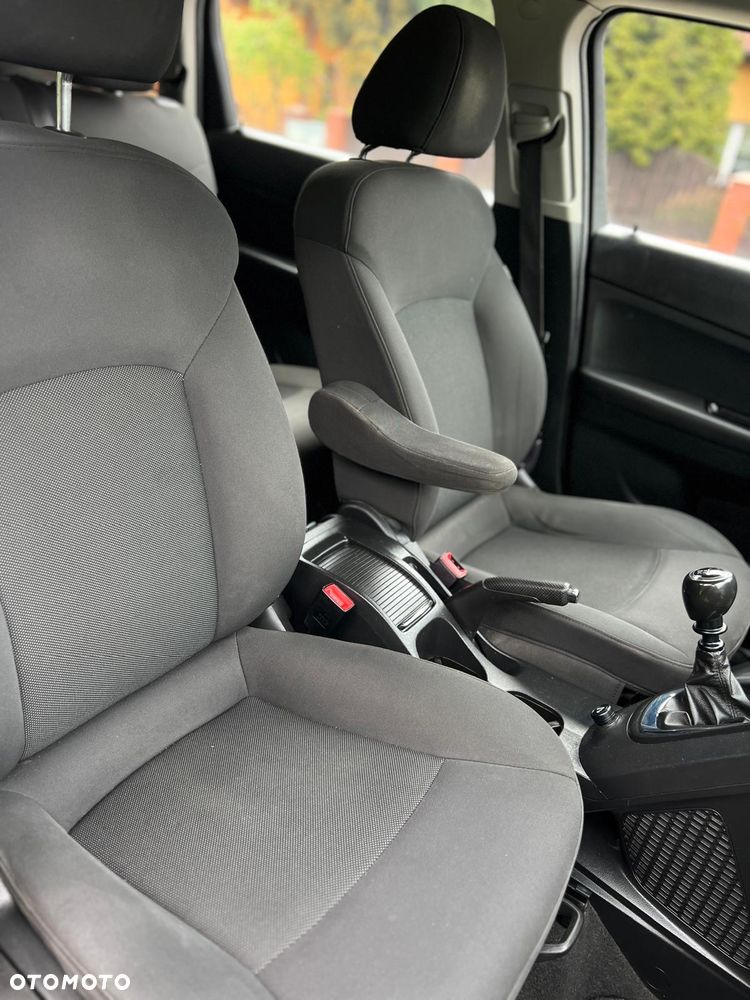 Chevrolet Orlando - 10