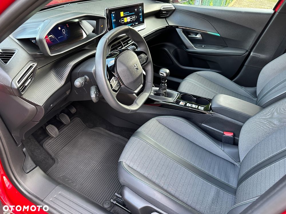 Peugeot 2008 1.2 PureTech Allure Pack S&S - 12