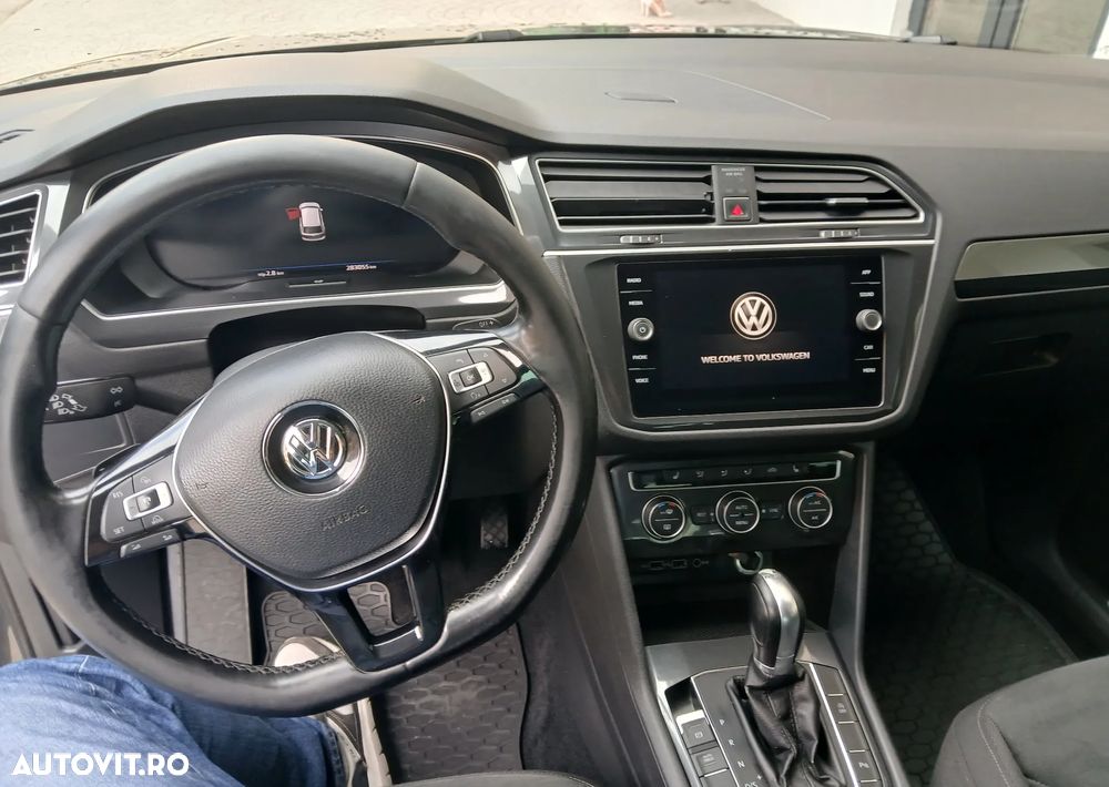Volkswagen Tiguan 2.0 TDI DPF DSG 4Mot Comfortline - 15