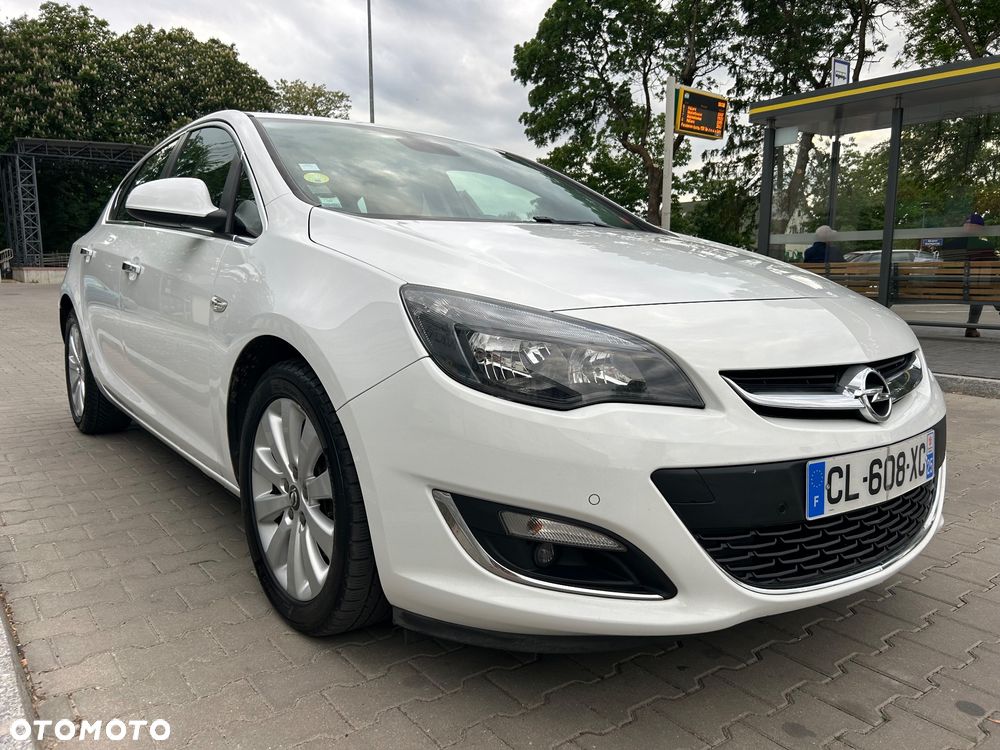 Opel Astra 1.7 CDTI Cosmo - 30