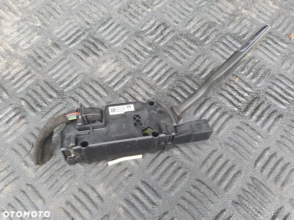 LEWAREK MANETKA BIEGÓW CITROEN C4 Grand Picasso I 1.6 HDi 96811352XT - 1