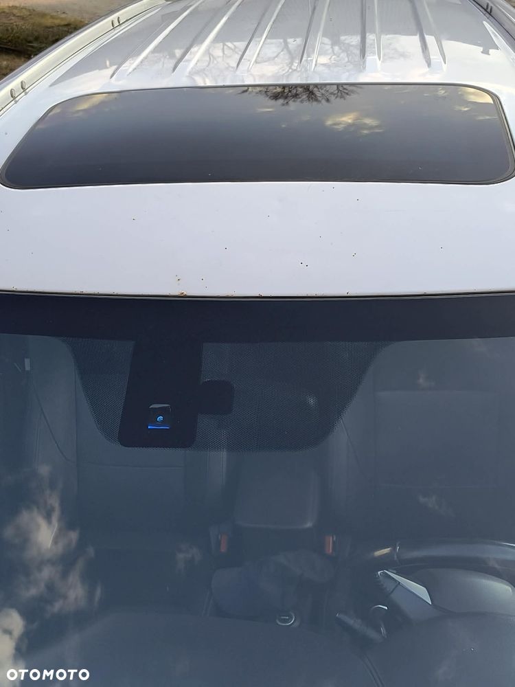 Mitsubishi Outlander 2.2 DID Instyle Navi 4WD - 24