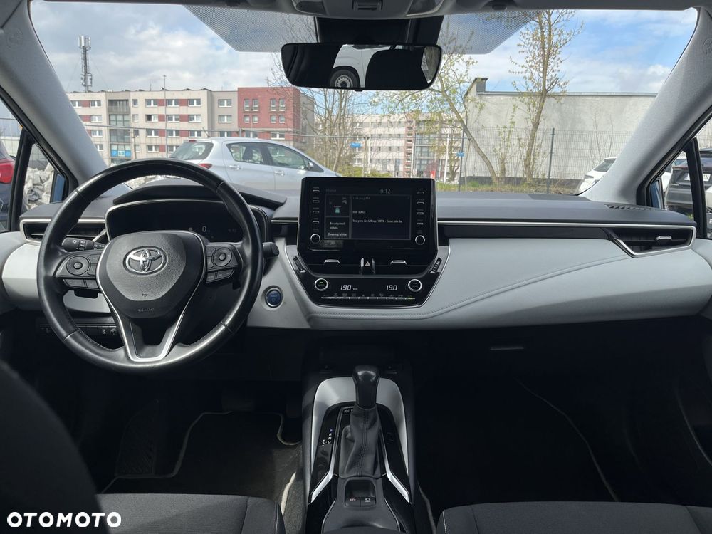 Toyota Corolla 2.0 Hybrid Comfort - 16
