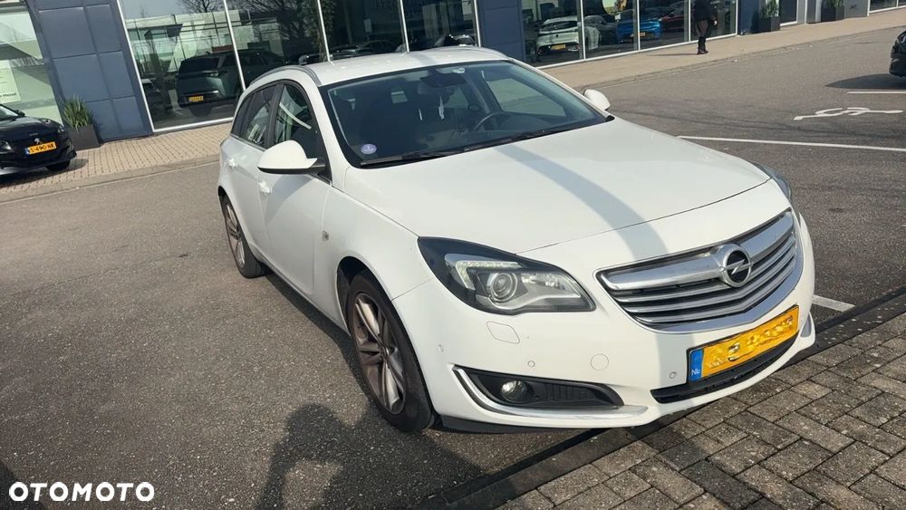 Opel Insignia 1.6 T Edition S&S - 9
