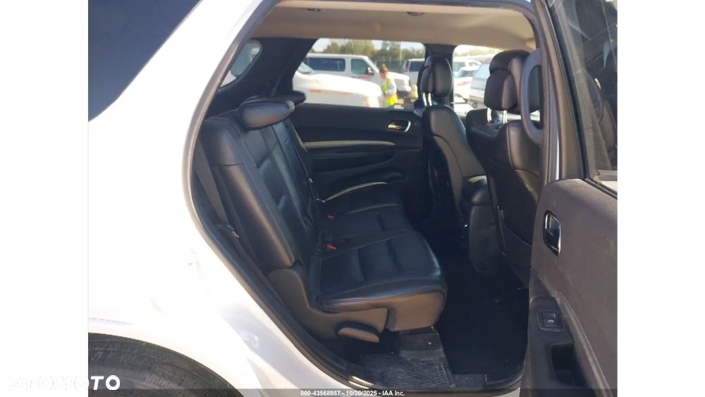 Dodge Durango - 10