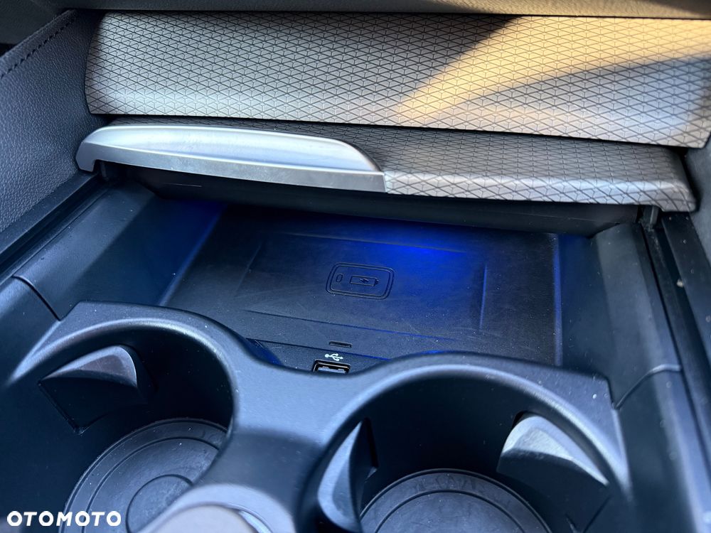 BMW Seria 5 520d xDrive M Sport sport - 18