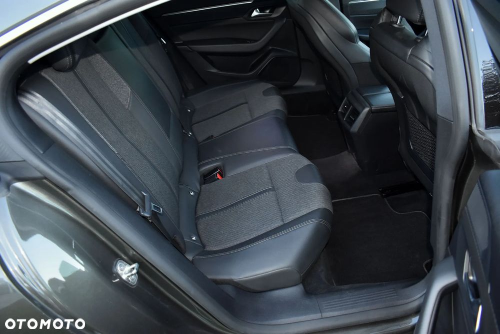 Peugeot 508 1.5 BlueHDi Allure S&S EAT8 - 37