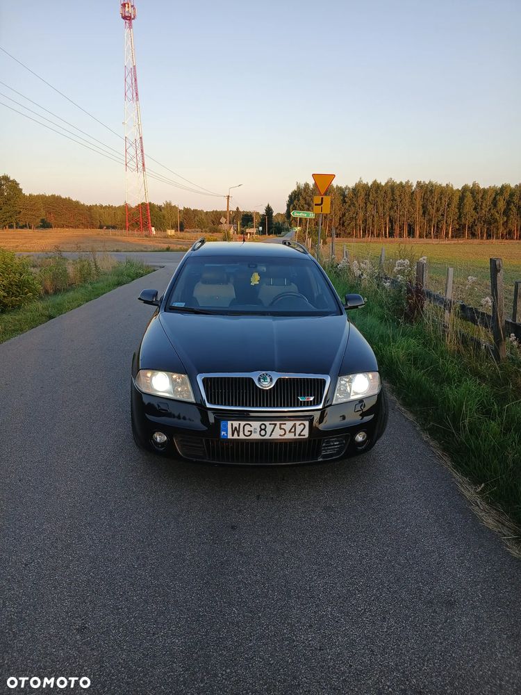 Skoda Octavia 2.0 TDI RS - 3
