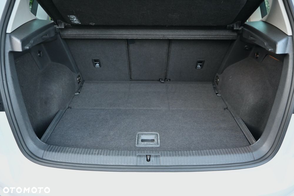 Volkswagen Golf Sportsvan 2.0 TDI BlueMotion Technology DSG Lounge - 35
