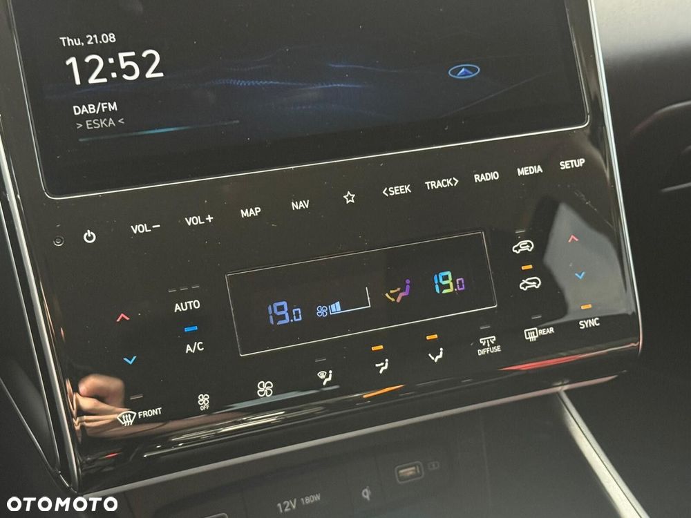 Hyundai Tucson 1.6 T-GDi HEV Platinum 2WD - 17