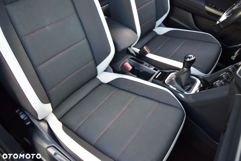 Volkswagen T-Roc 1.5 TSI ACT Premium - 25