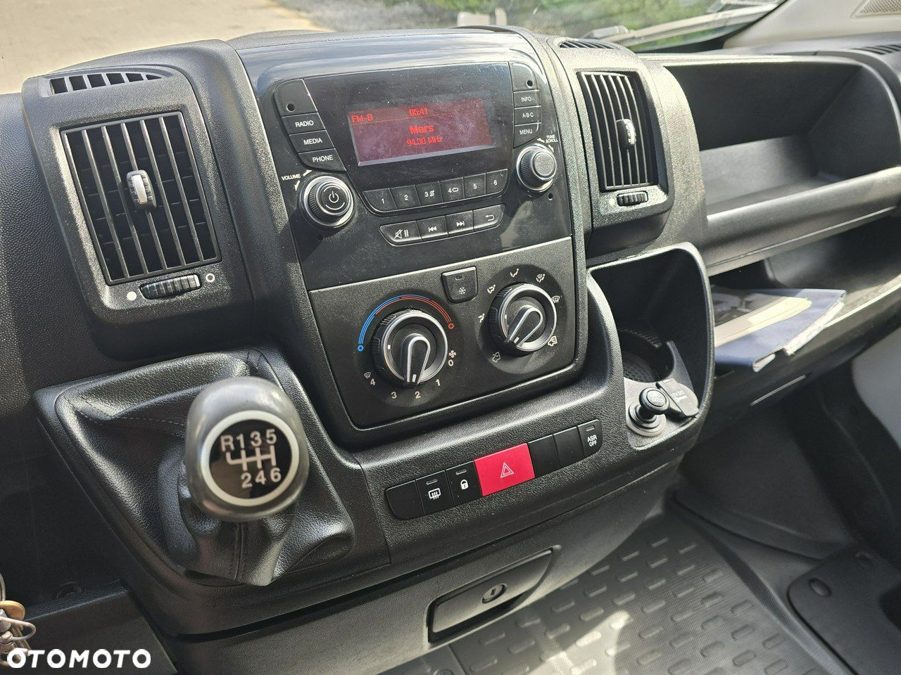 Peugeot Boxer - 18