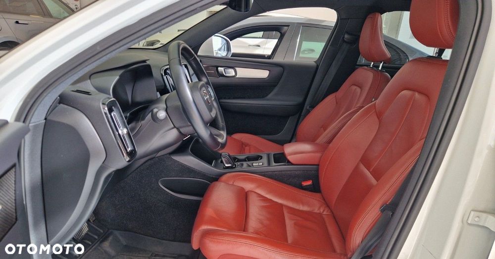 Volvo XC 40 - 37