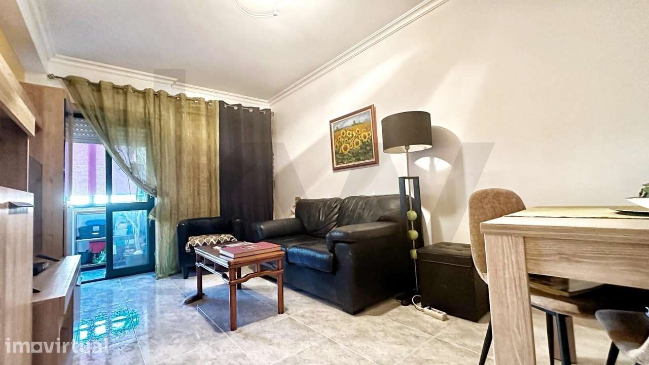 Apartamento T2 | R/C alto | Alhos Vedros | Com arrecadação - Grande imagem: 3/15