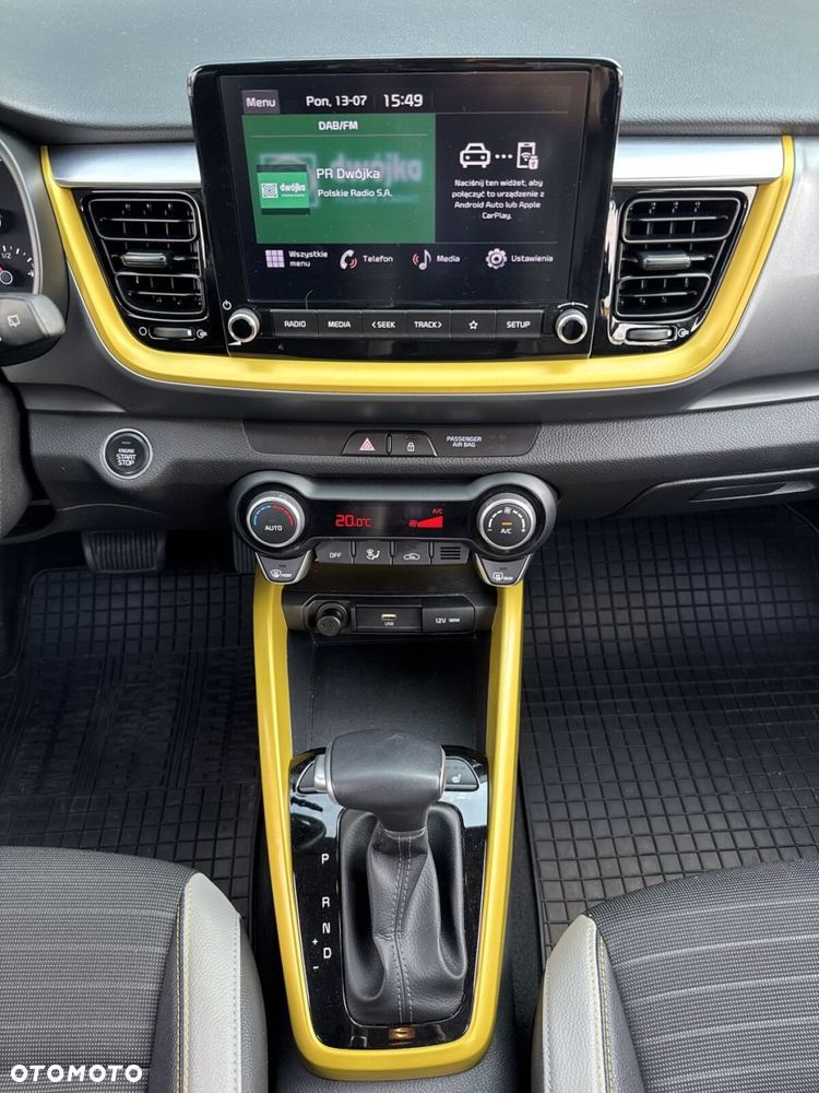 Kia Stonic 1.0 T-GDI L Business Line DCT - 22
