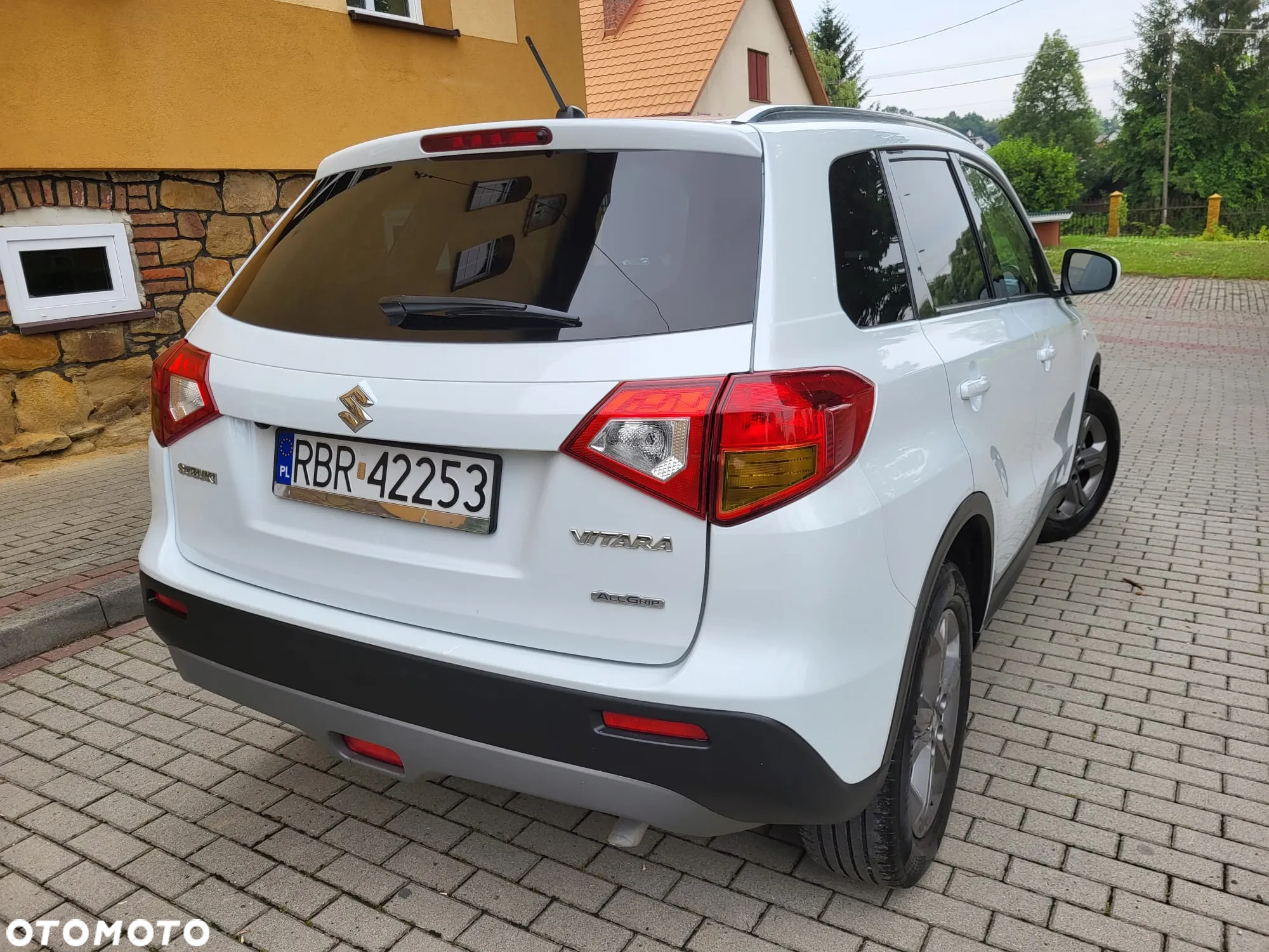 Suzuki Vitara 1.6 DDiS (4x4) Allgrip Comfort+ - 10