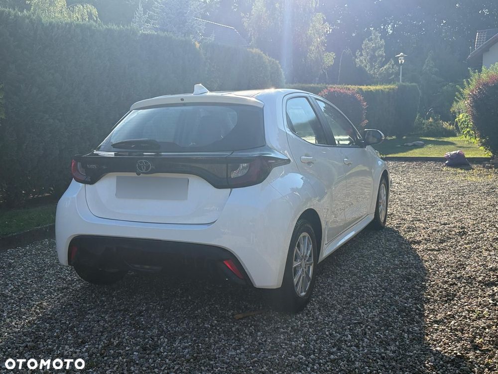 Toyota Yaris 2024 photo 5