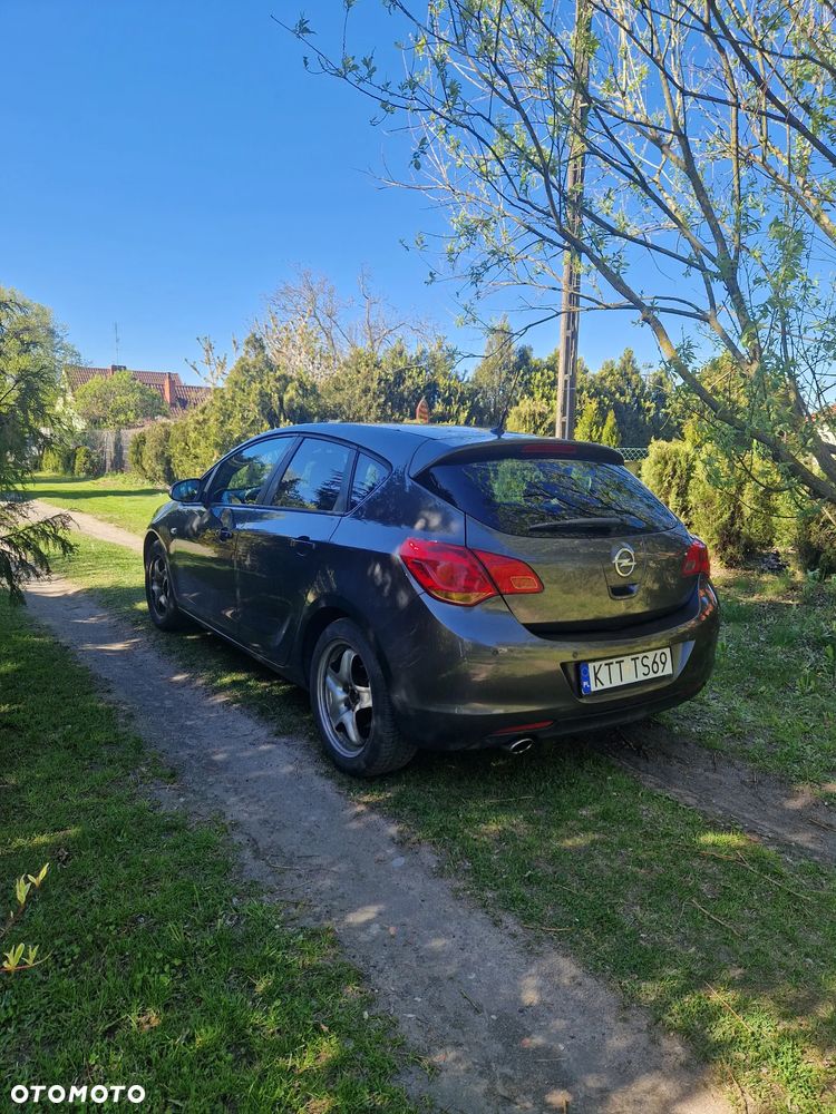 Opel Astra 1.4 T Enjoy - 5