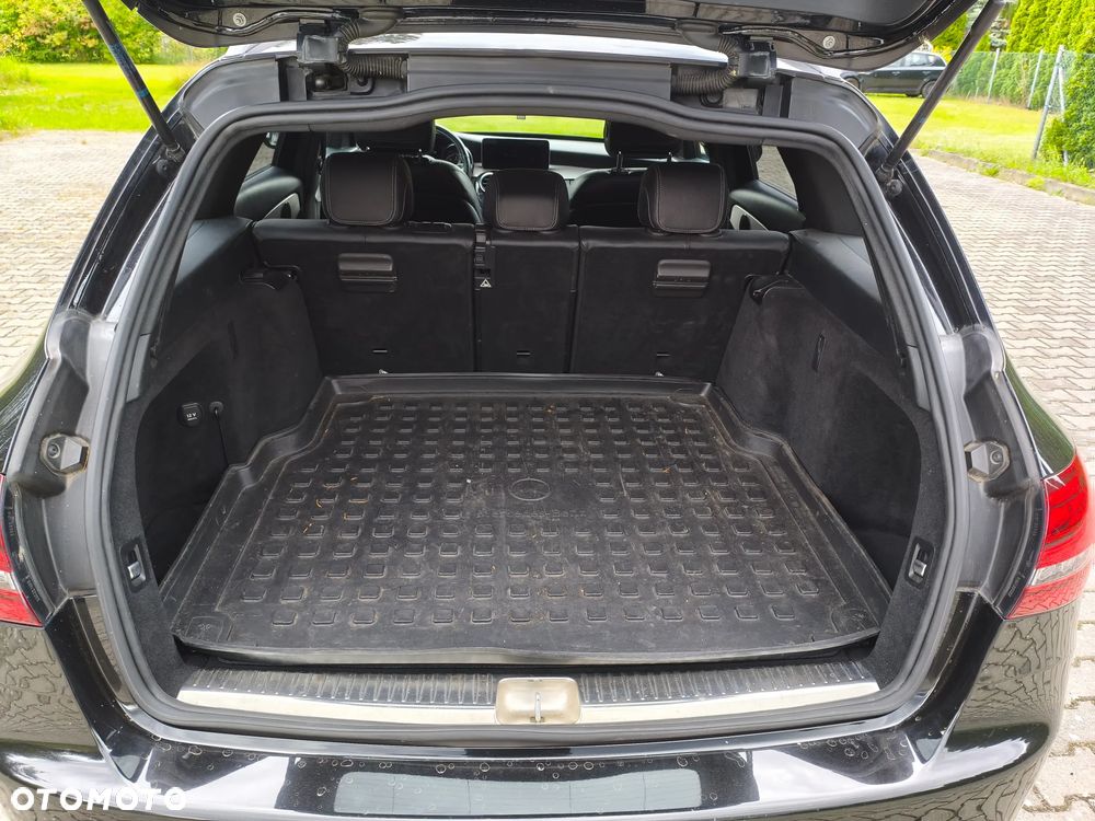 Mercedes-Benz Klasa C 220 d 9G-TRONIC AMG Line - 15