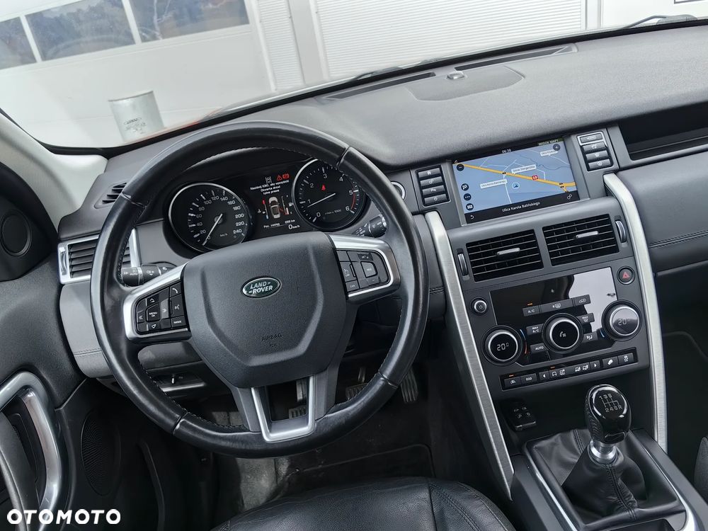 Land Rover Discovery Sport 2.0 TD4 HSE Luxury - 9