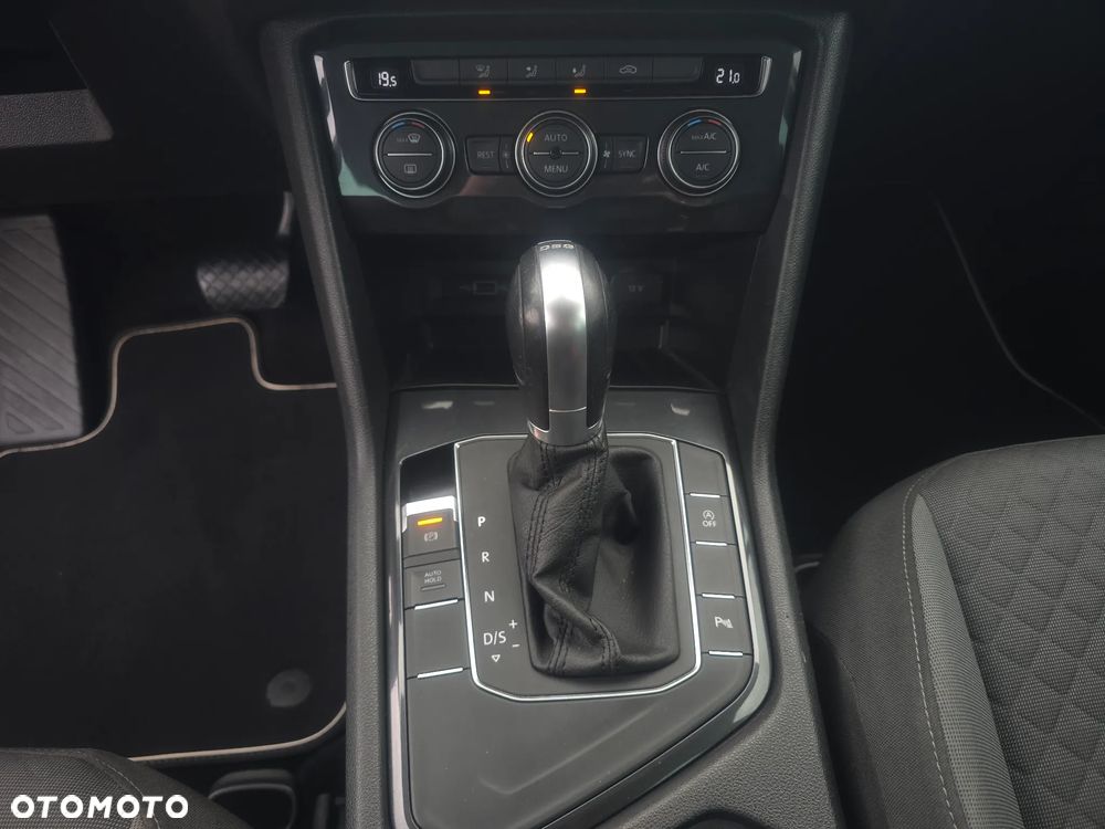 Volkswagen Tiguan 1.5 TSI EVO Comfortline DSG - 33