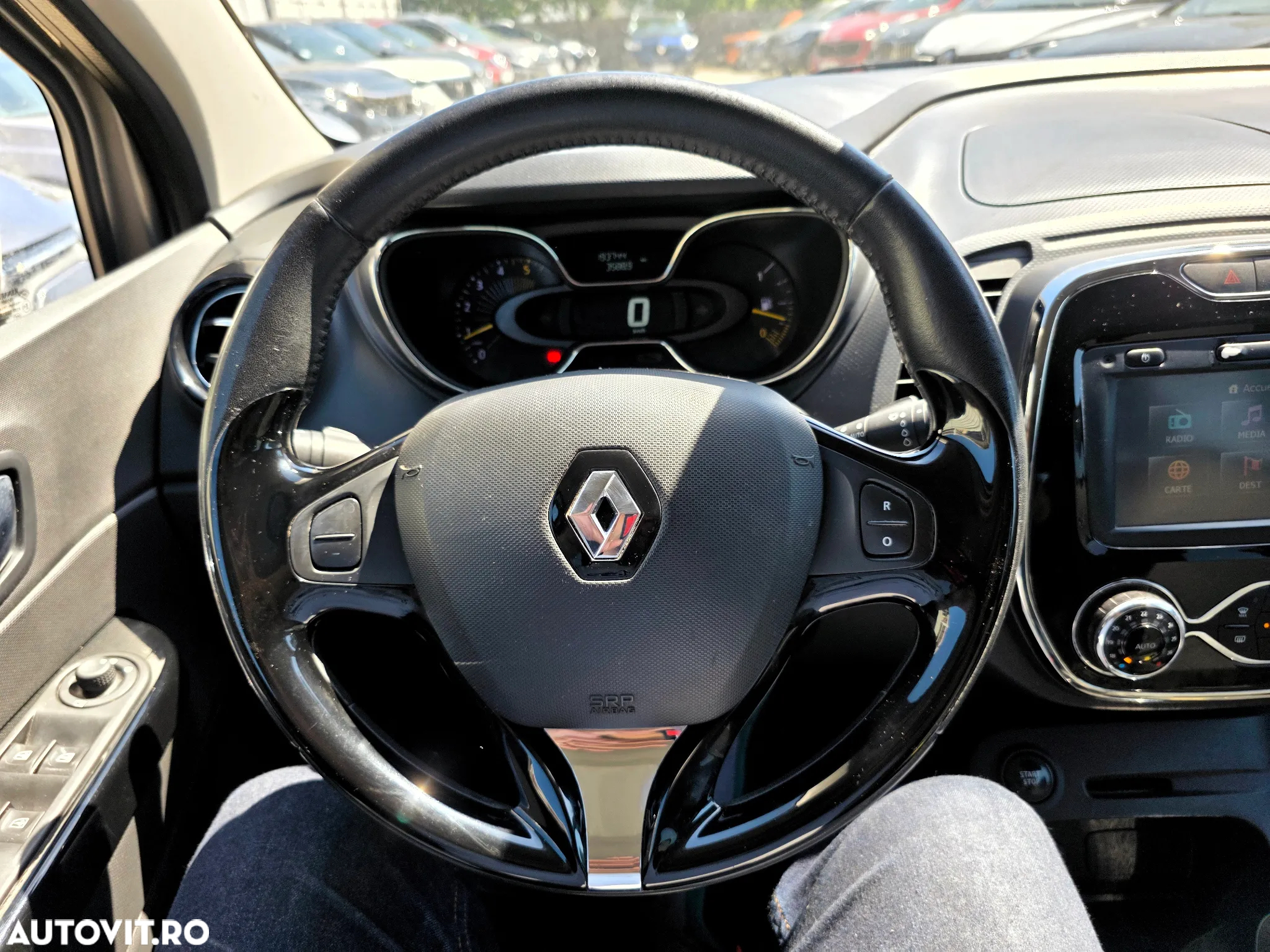 Renault Captur dCi Intens - 23