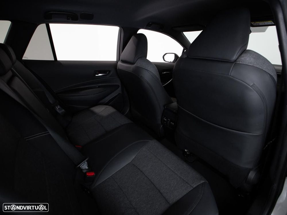 Toyota Corolla Touring Sports 1.8 Hybrid Comfort+P.Sport - 11