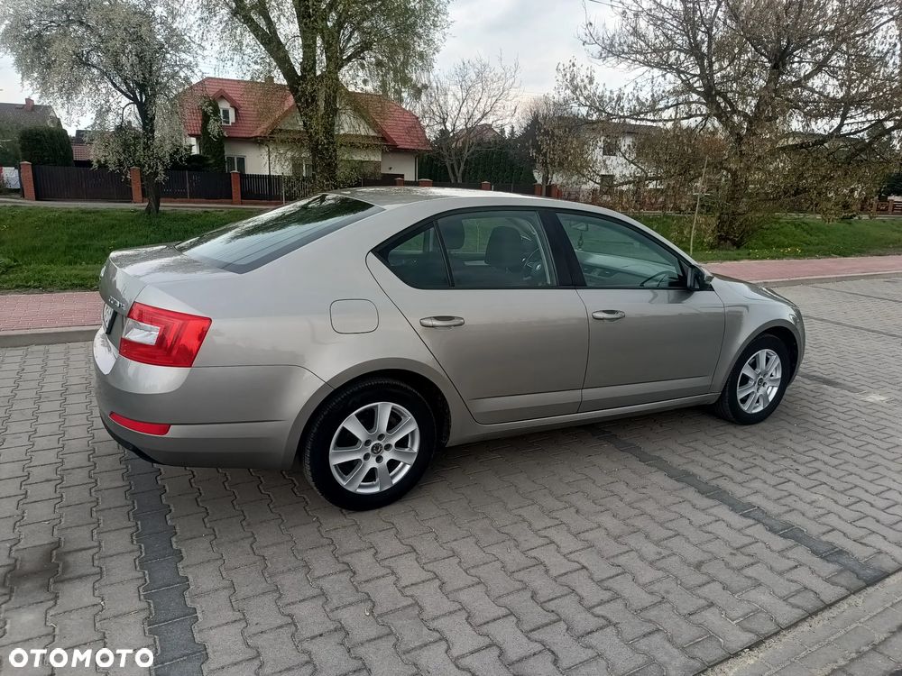 Skoda Octavia - 8