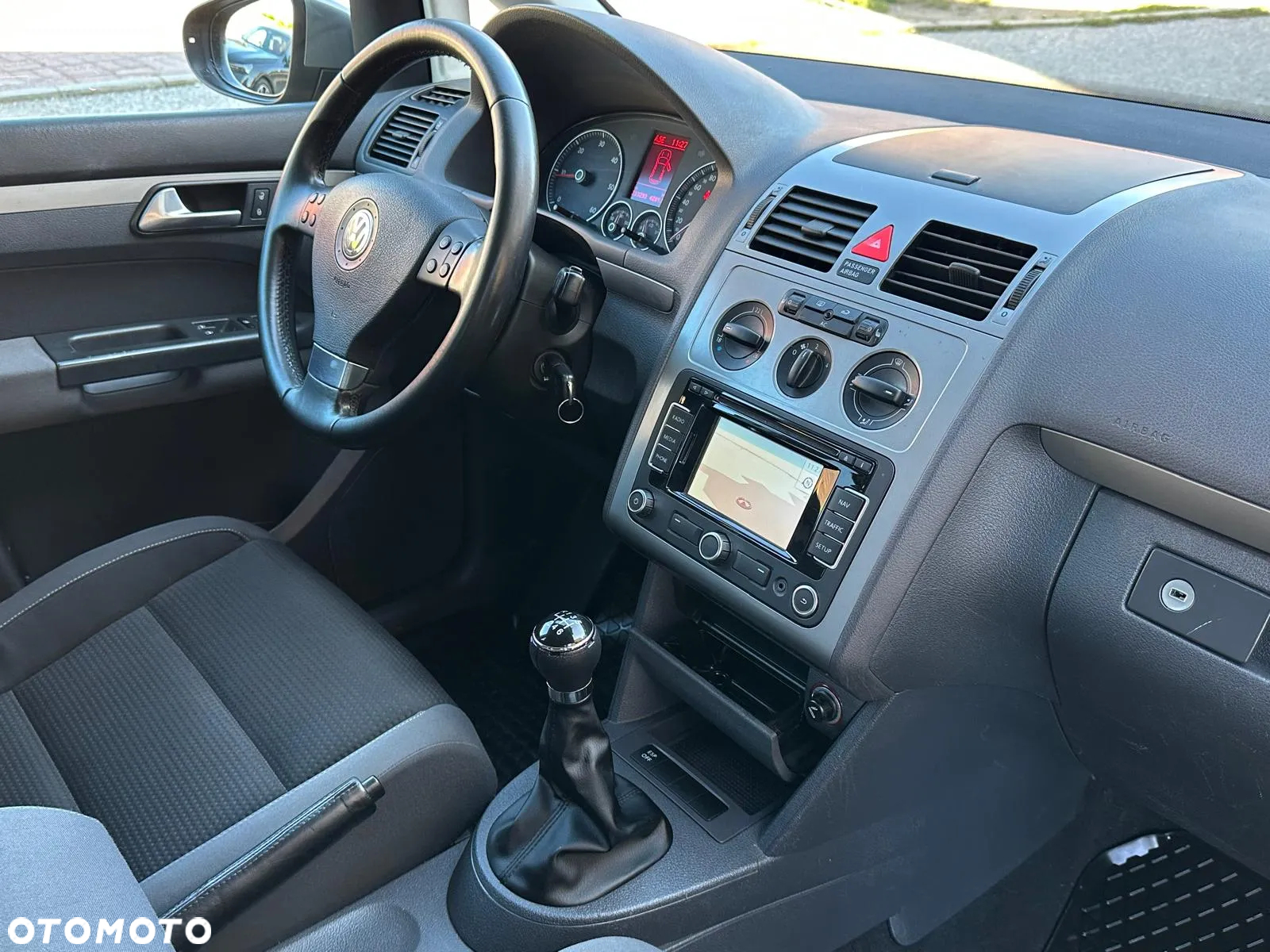 Volkswagen Touran - 7