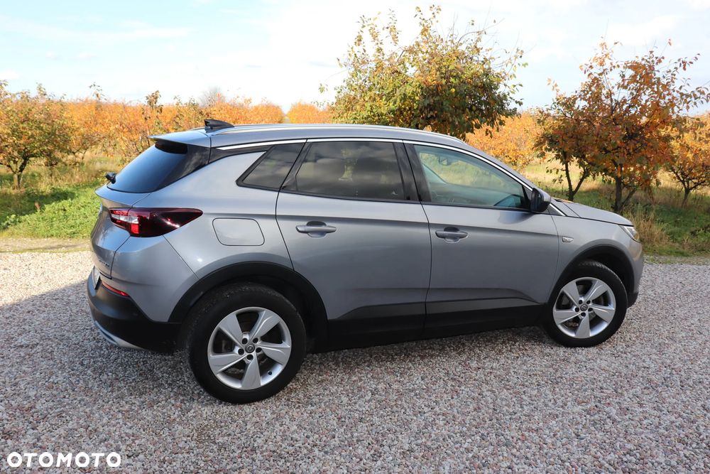 Opel Grandland X 1.5 D Start/Stop Business Elegance - 23