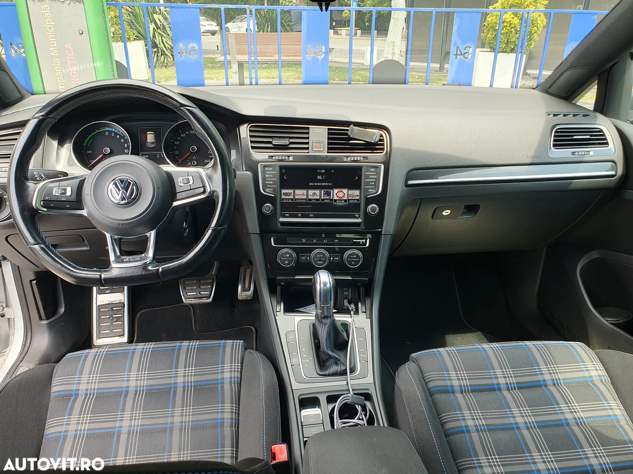 Volkswagen Golf - 7