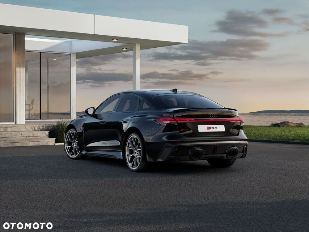 Audi RS5 Limousine - 5