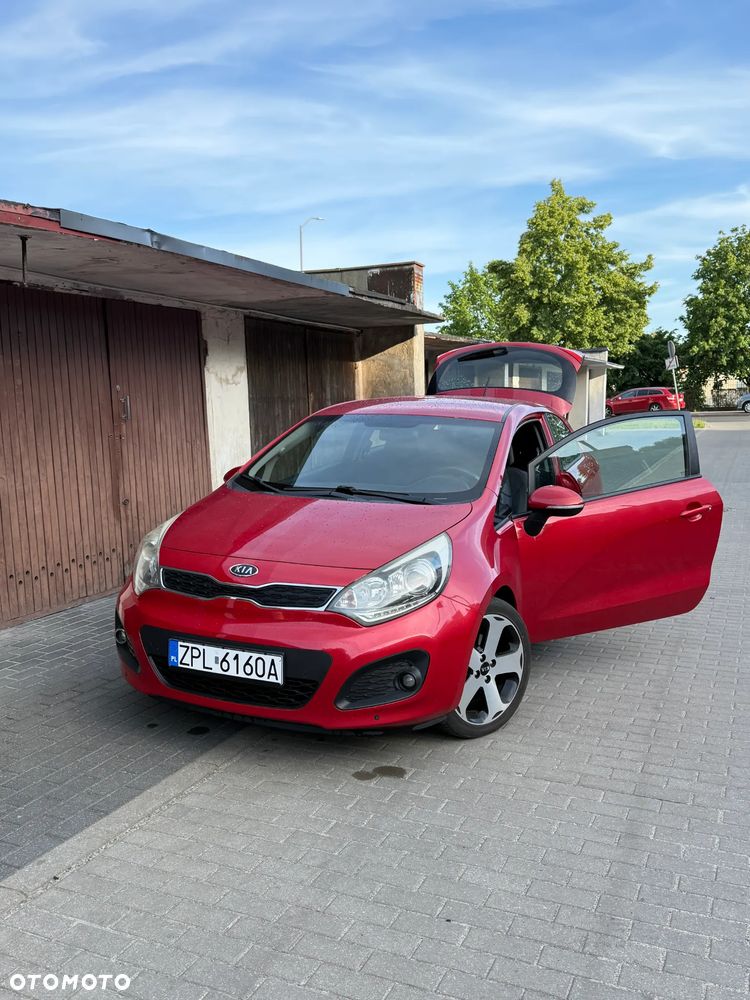 Kia Rio 1.4 Dream Team Edition - 1