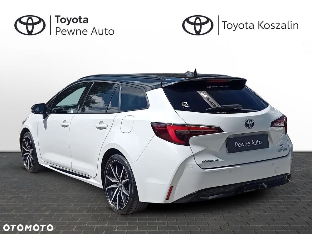 Toyota Corolla 2.0 Hybrid GR Sport Dynamic - 2