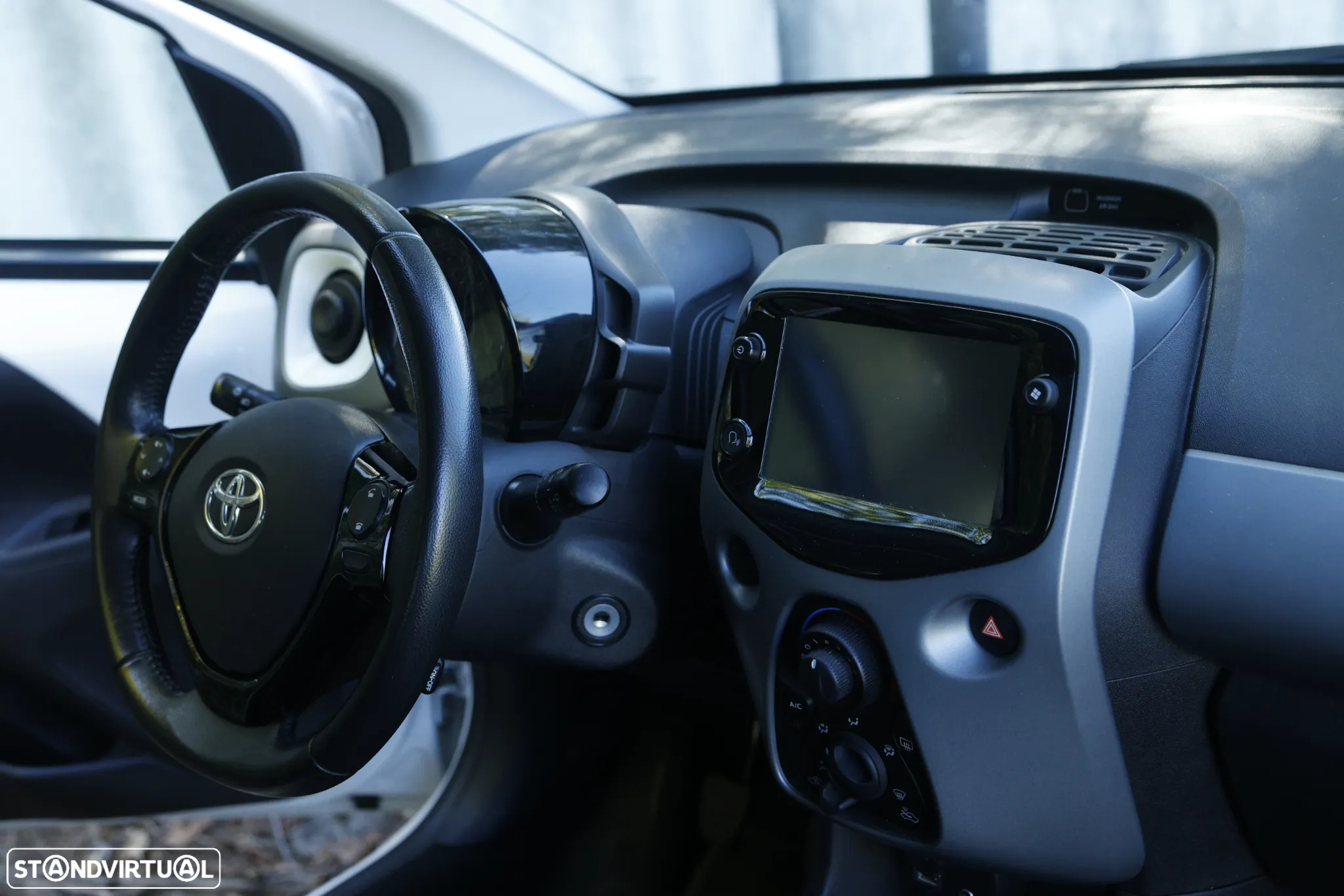 Toyota Aygo 1.0 X-Play+X-Touch - 11