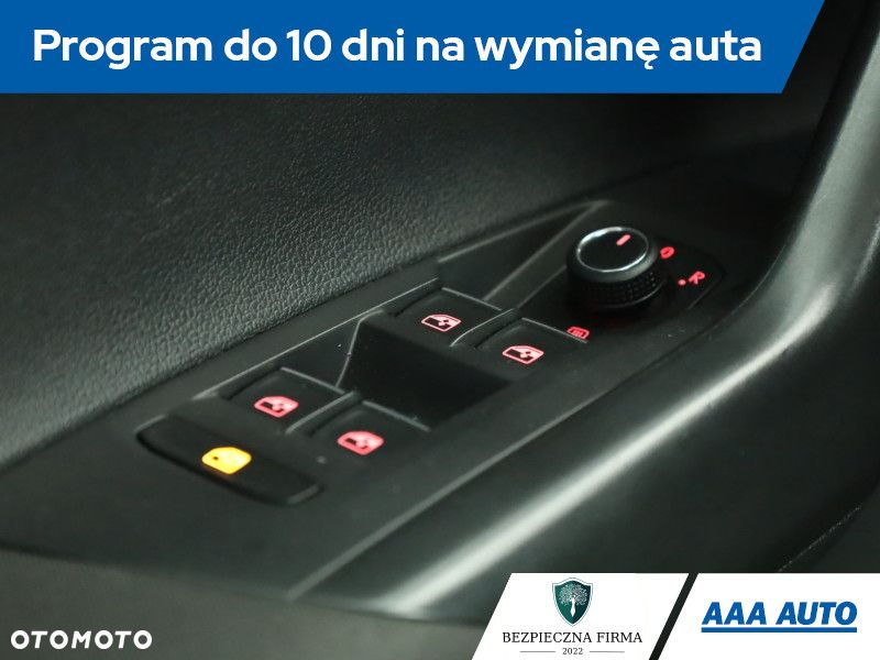 Volkswagen Polo - 19