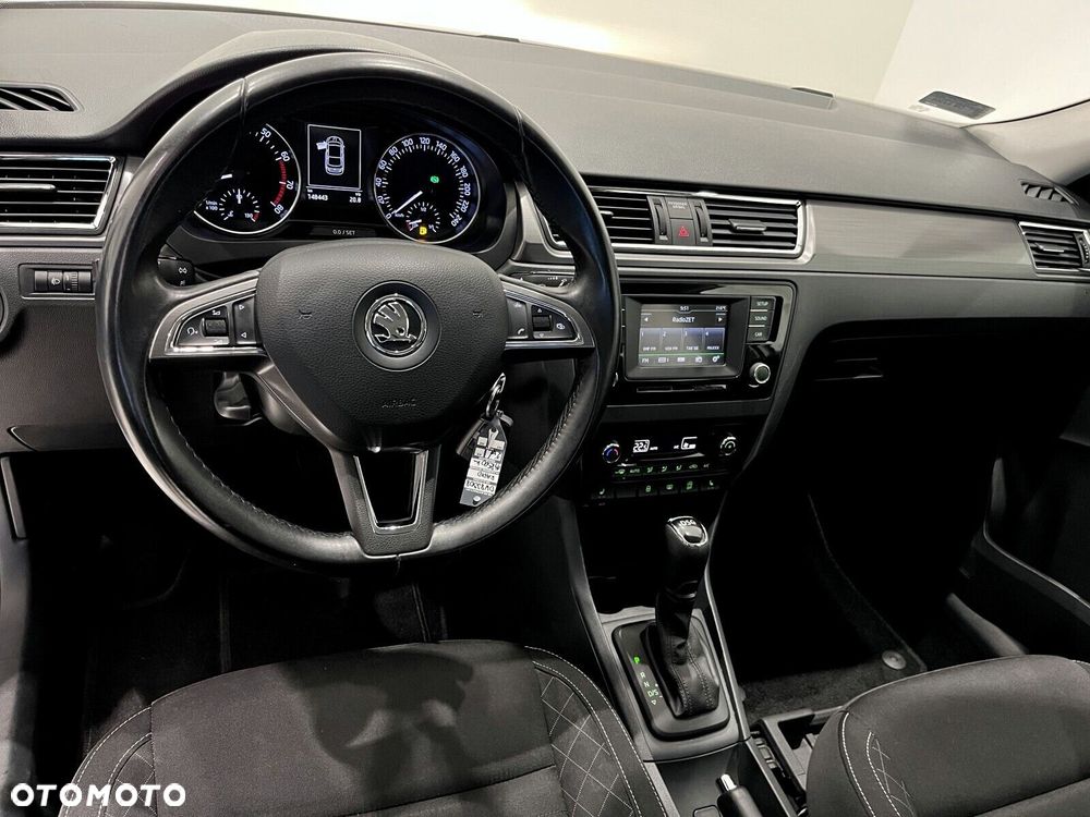 Skoda RAPID 1.2 TSI Style DSG - 11