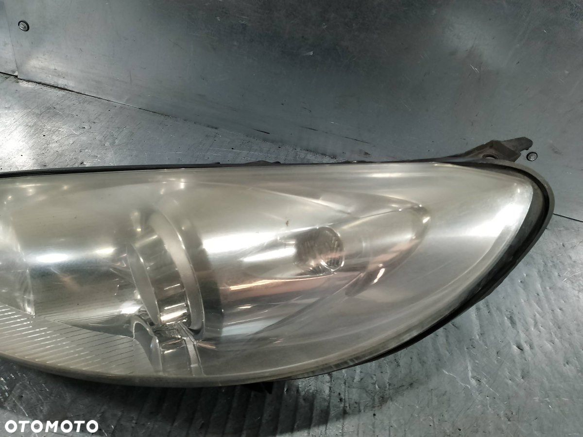 LAMPA PRZÓD LEWA XENON PEUGEOT 407 - 2
