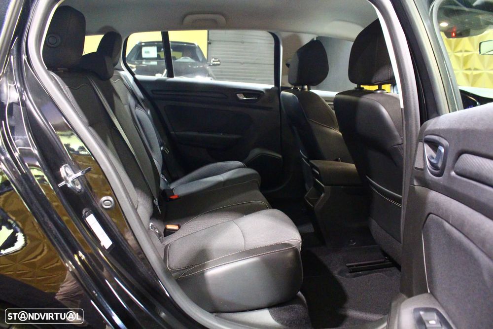 Renault Mégane Sport Tourer BLUE dCi 115 EQUILIBRE - 18