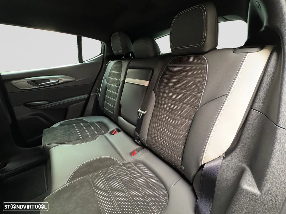 Alfa Romeo Tonale 1.5 Hybrid Edizione Speciale - 15