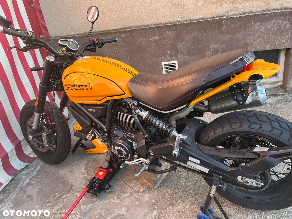 Ducati Scrambler - 2
