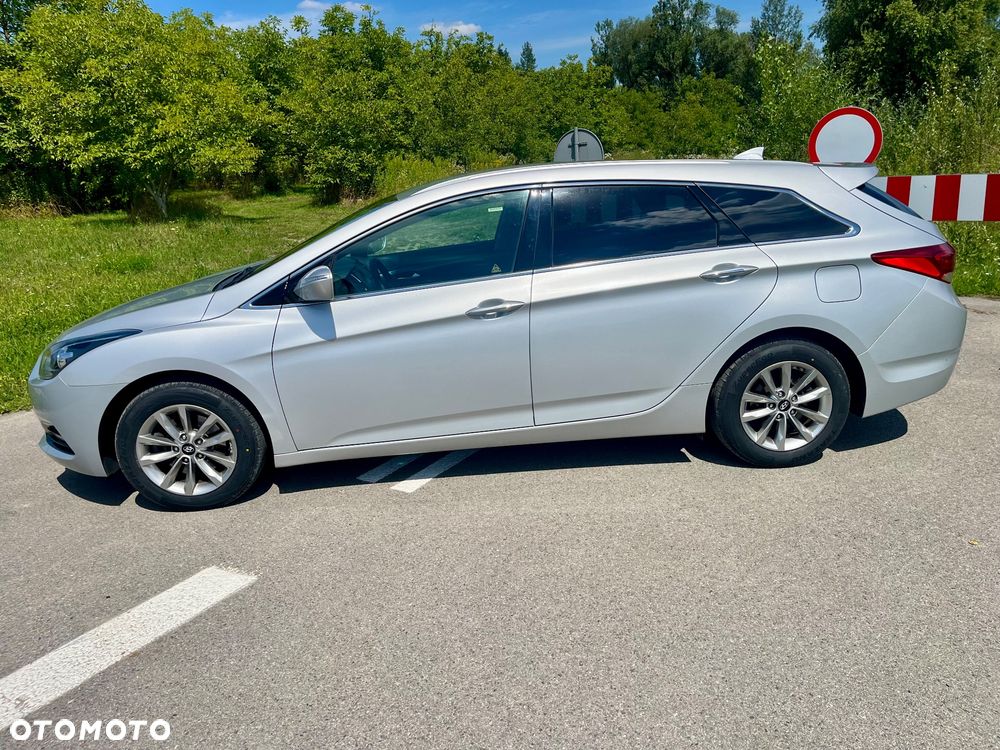 Hyundai i40 Kombi 1.7 CRDi Premium - 7