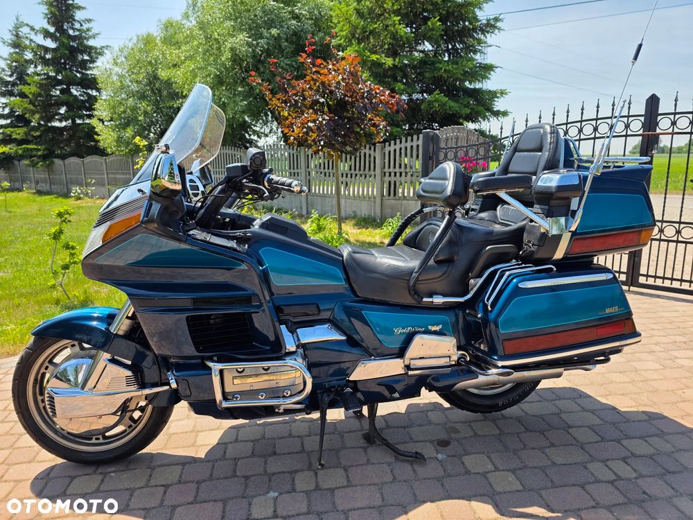 Honda GL - 12