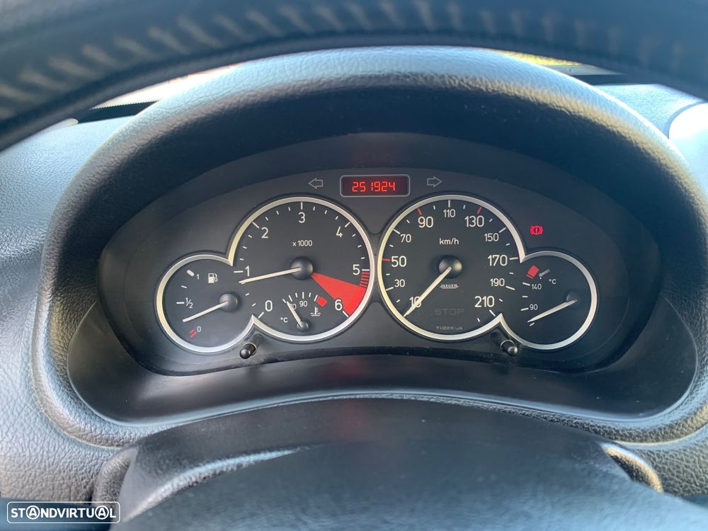 Peugeot 206 XS 1.6 Hdi 110cv - 8