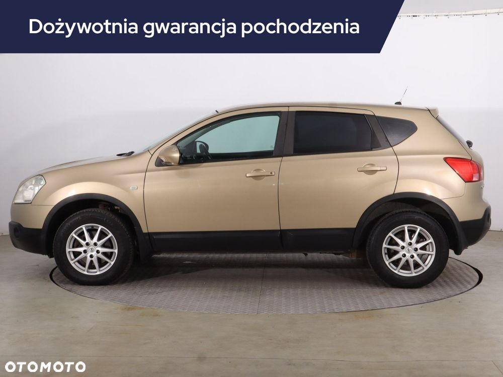 Nissan Qashqai - 4